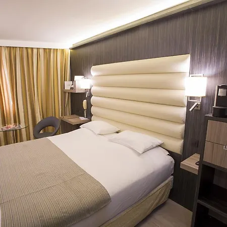 Szálloda Western Riviera 4*