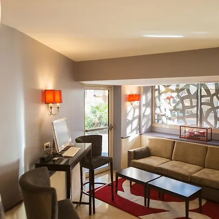Szálloda Western Riviera 4*