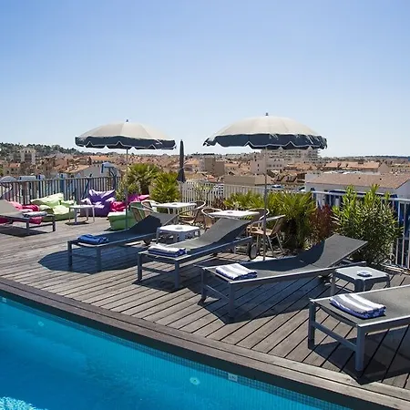 Szálloda Western Riviera 4*